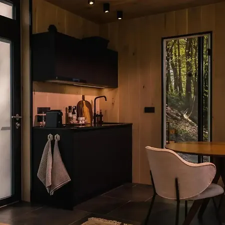 Ferienhaus Tiny Mirror House - Luxe Oeoed
