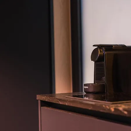 בית נופש Tiny Mirror House - Luxe Oeoed *