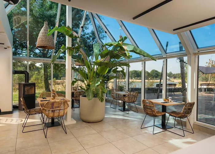 度假居 Tiny Mirror House - Luxe Oeoed Wilsum