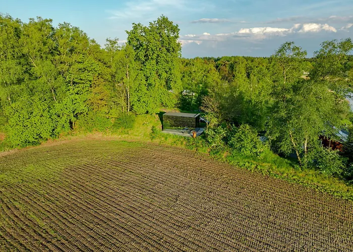 Tiny Mirror House - Luxe Oeoed 度假居 Wilsum