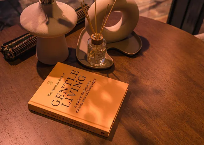 Tiny Mirror House - Luxe Oeoed 度假居 *