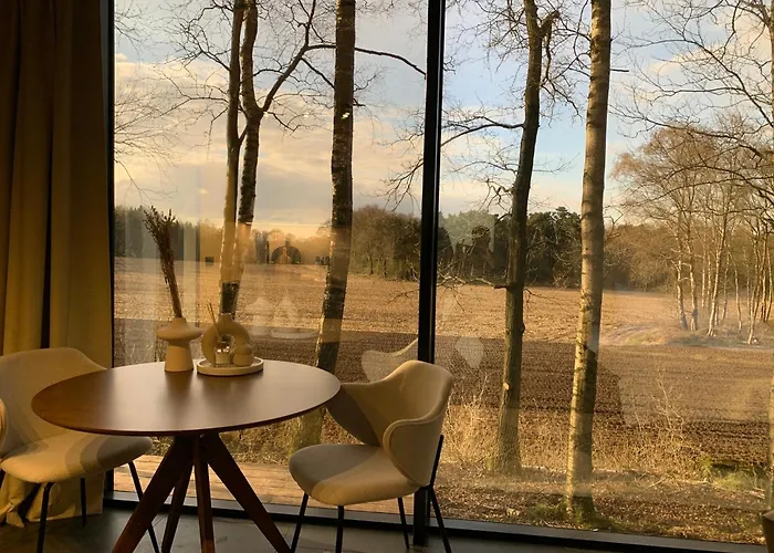 Tiny Mirror House - Luxe Oeoed